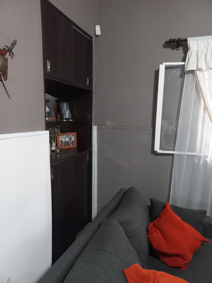 OPORTUNIDAD! HERMOSA CASA PH CRISOSTOMO 100