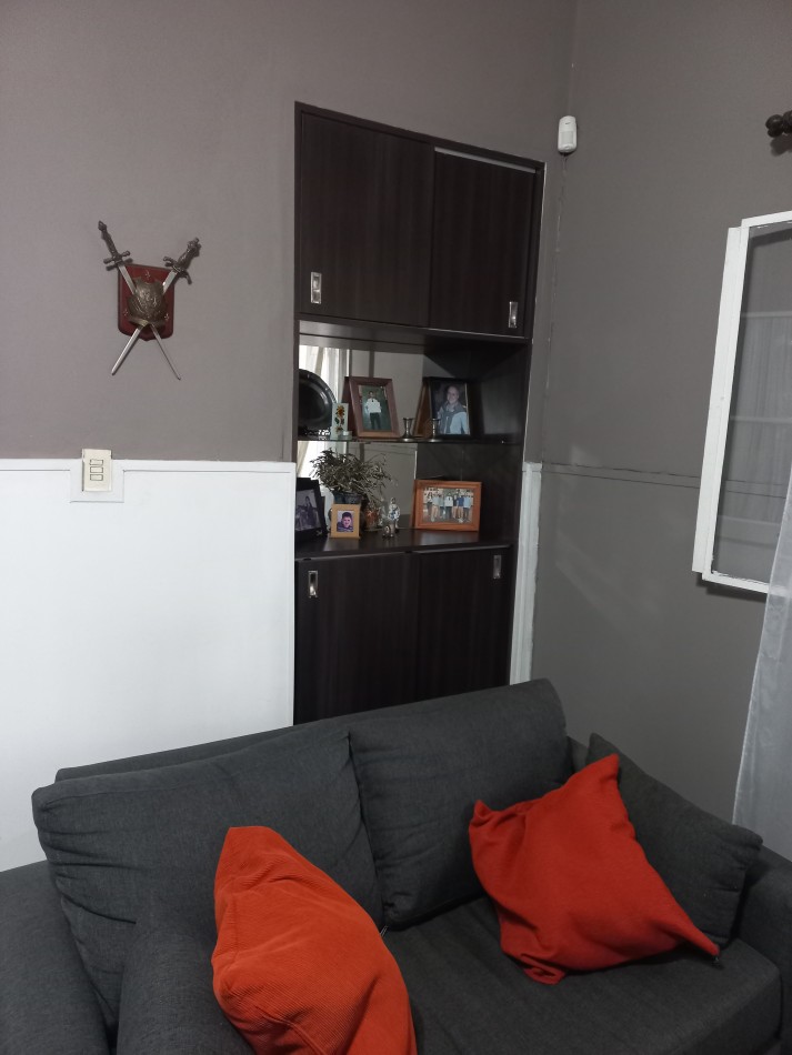 OPORTUNIDAD! HERMOSA CASA PH CRISOSTOMO 100