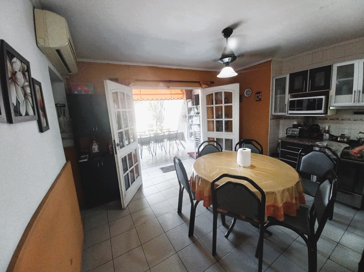 OPORTUNIDAD! HERMOSA CASA PH CRISOSTOMO 100