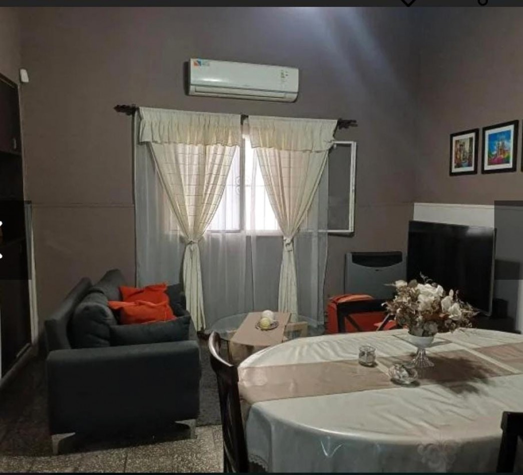 OPORTUNIDAD! HERMOSA CASA PH CRISOSTOMO 100