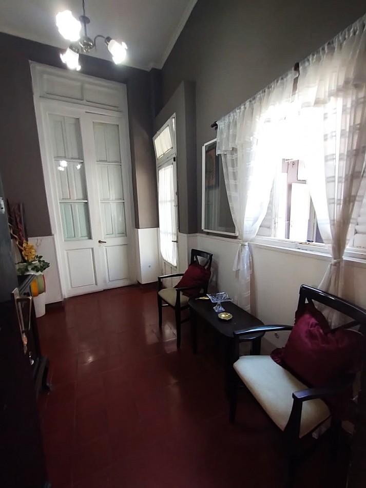 OPORTUNIDAD! HERMOSA CASA PH CRISOSTOMO 100