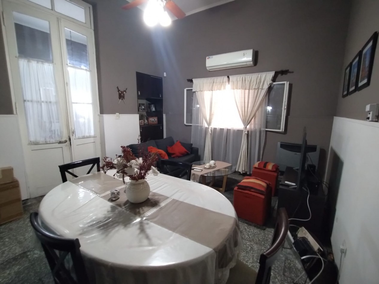 OPORTUNIDAD! HERMOSA CASA PH CRISOSTOMO 100