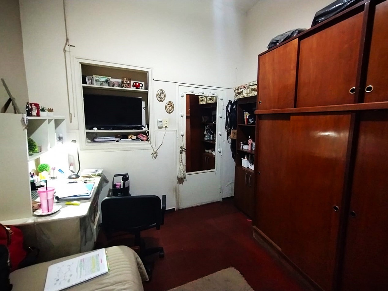 OPORTUNIDAD! HERMOSA CASA PH CRISOSTOMO 100