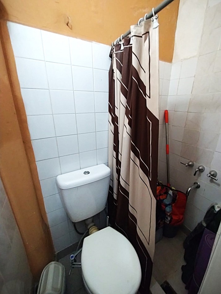OPORTUNIDAD! HERMOSA CASA PH CRISOSTOMO 100