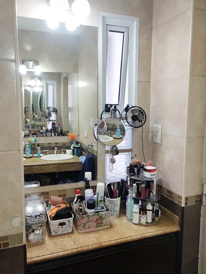 OPORTUNIDAD! HERMOSA CASA PH CRISOSTOMO 100