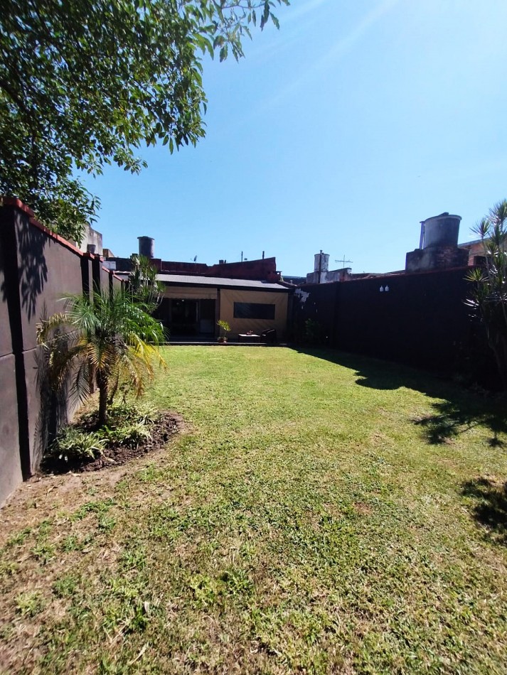 OPORTUNIDAD! HERMOSA CASA PH CRISOSTOMO 100