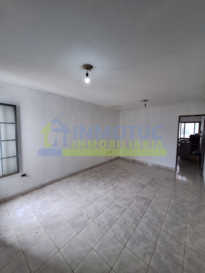 DEPARTAMENTO DE 1 DORMITORIO MUY AMPLIO CON PLACARD - LUMINOSO - 9 DE JULIO 500 - BARRIO SUR