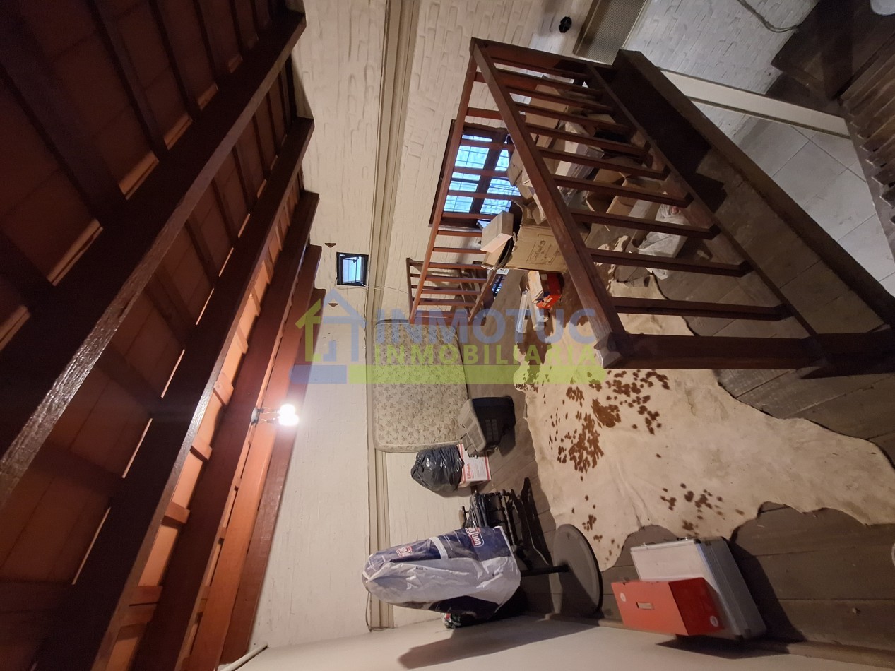 CASA EN VENTA EN BARRIO SUR LAVALLE AL 1200 