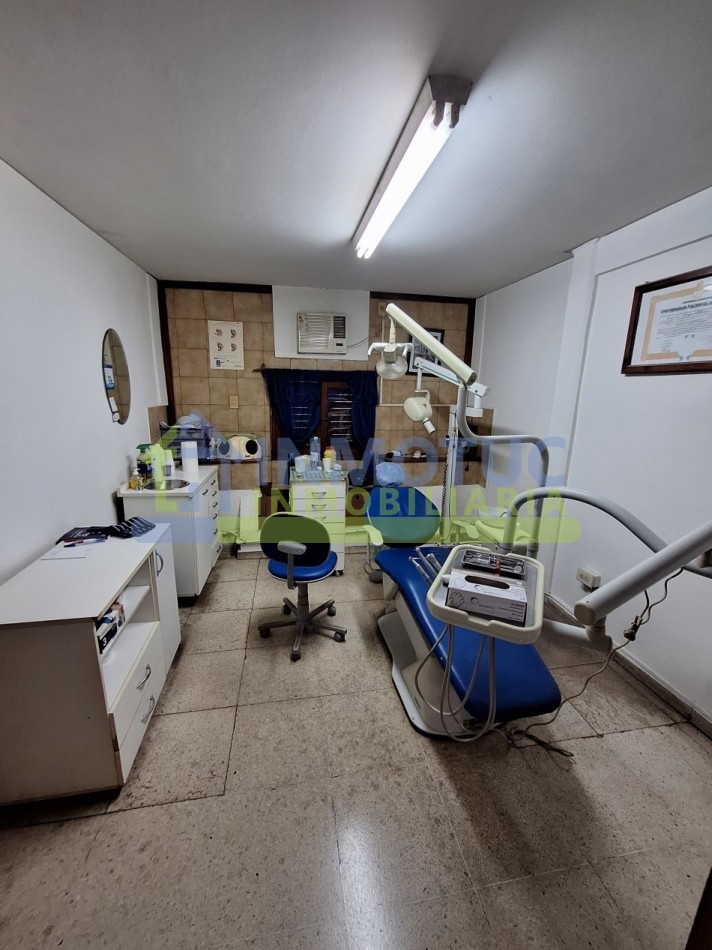 OPORTUNIDAD! CENTRO MEDICO EN VENTA PARA INVERSIONISTAS - BARRIO SUR (ALT. 24 DE SEPTIEMBRE 1000)