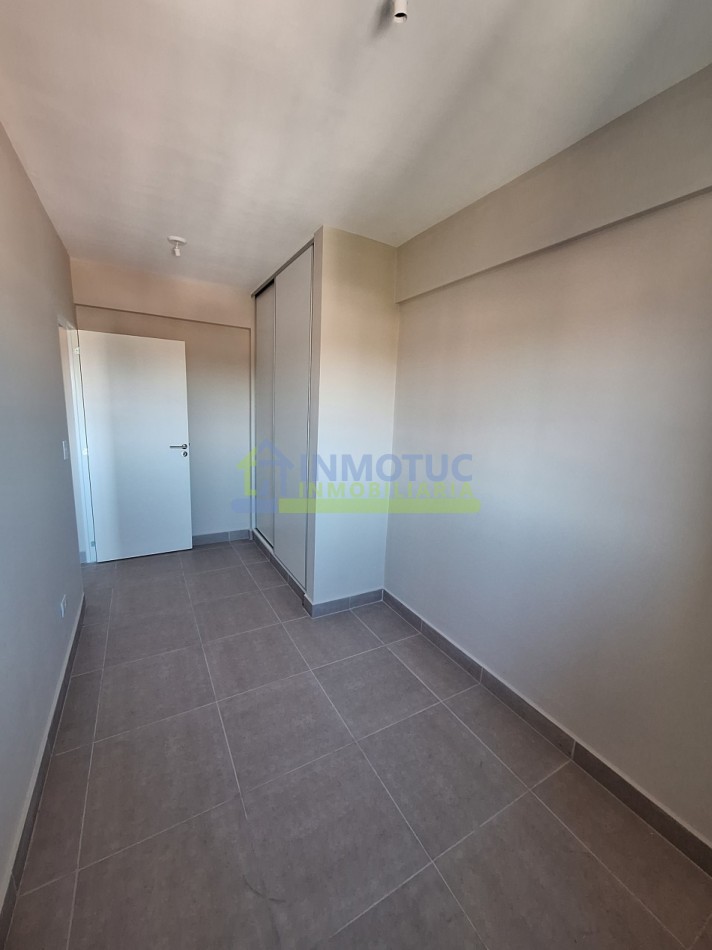 DEPARTAMENTO 2 DORMITORIOS CON BALCON - A ESTRENAR - RONDEAU 800 - BARRIO SUR