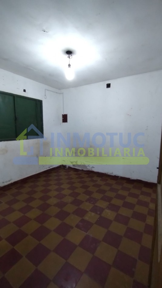 CASA A REMODELAR 3 DORM. ZONA SUR - BARRIO LINCOLN LA PLATA AL 3000