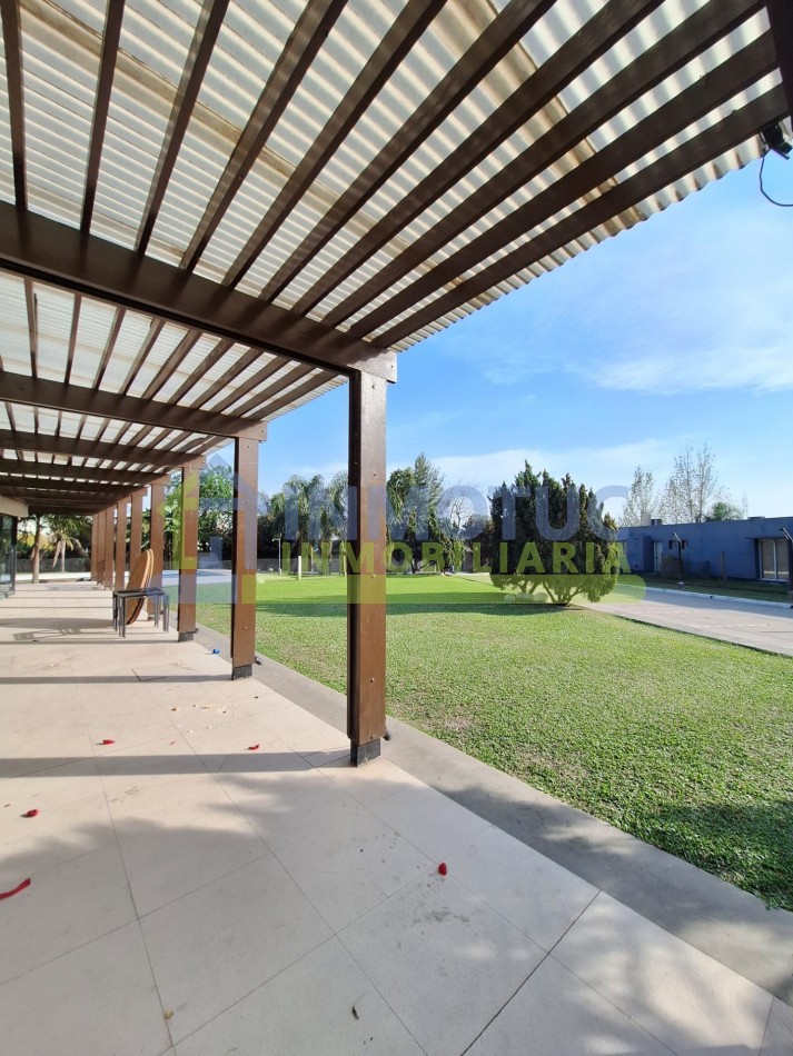 COUNTRY VILAGO - LOTE PERIMETRAL 700M2 APROX