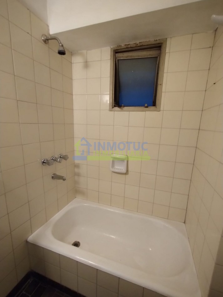 DEPARTAMENTO DE 1 DORMITORIO AMPLIO CON BALCON - BARRIO SUR - LAMADRID 400 - APTO CREDITO - ZONA TRIBUNALES