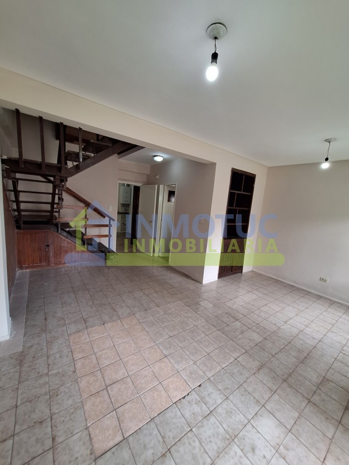 DPTO. Paso de Los Andes al 700 - 3 Dorm. - 2 Baños - Sup. Propia 82 m² + cochera