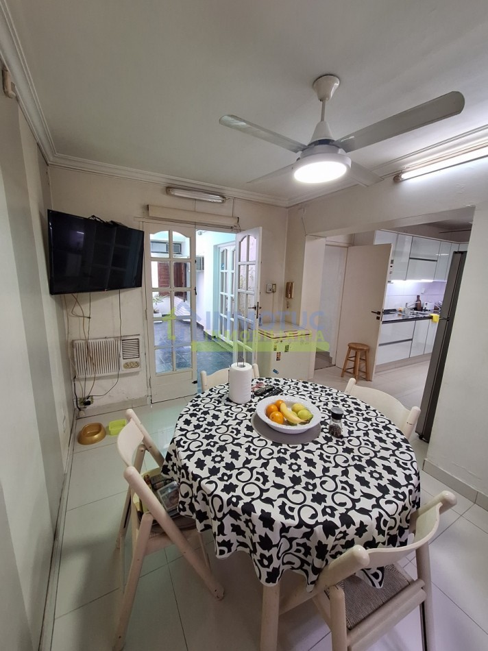 CASA BARRIO SUR - LAS HERAS AL 200 - 3 DORM. 5 BAÑOS - COCHERA
