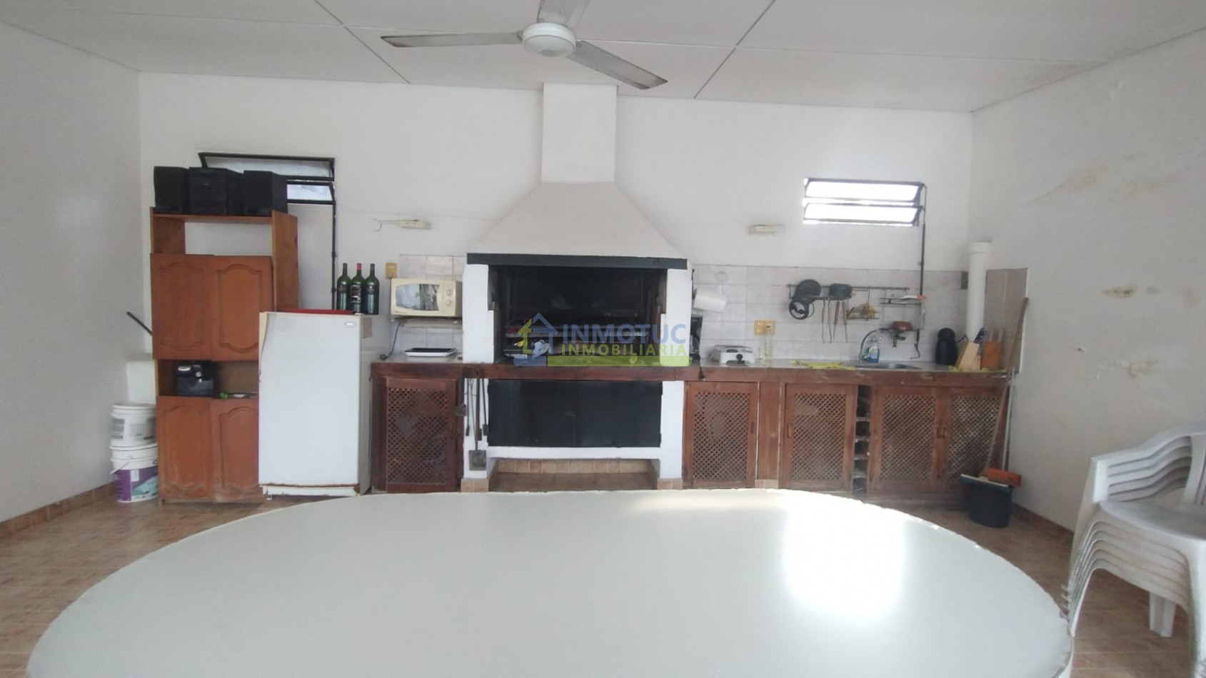 CASA BARRIO SUR - LAS HERAS AL 200 - 3 DORM. 5 BAÑOS - COCHERA