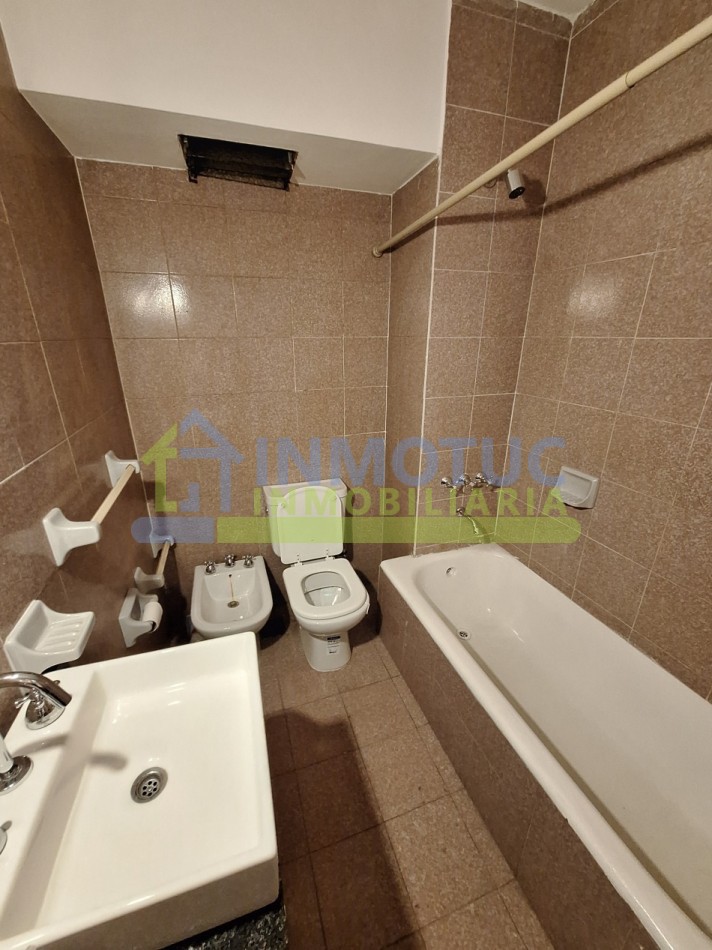 DEPARTAMENTO MICROCENTRO 2 DORM. 2 BAÑOS DEP. SERVICIO