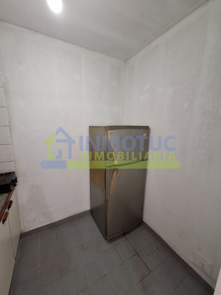 DEPARTAMENTO DE 1 DORMITORIO MUY AMPLIO CON PLACARD - LUMINOSO - 9 DE JULIO 500 - BARRIO SUR