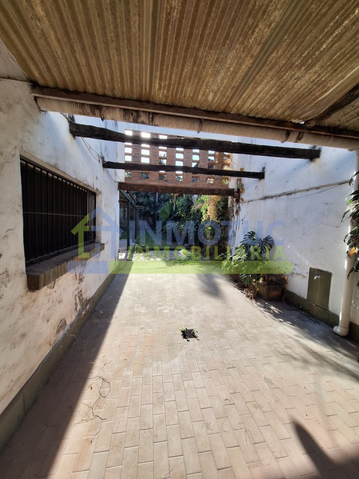 VENTA O ALQUILER CASA 4 DORM  - BARRIO SUR - LAS HERAS  AL 200 