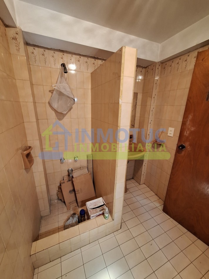 OPORTUNIDAD! CENTRO MEDICO EN VENTA PARA INVERSIONISTAS - BARRIO SUR (ALT. 24 DE SEPTIEMBRE 1000)