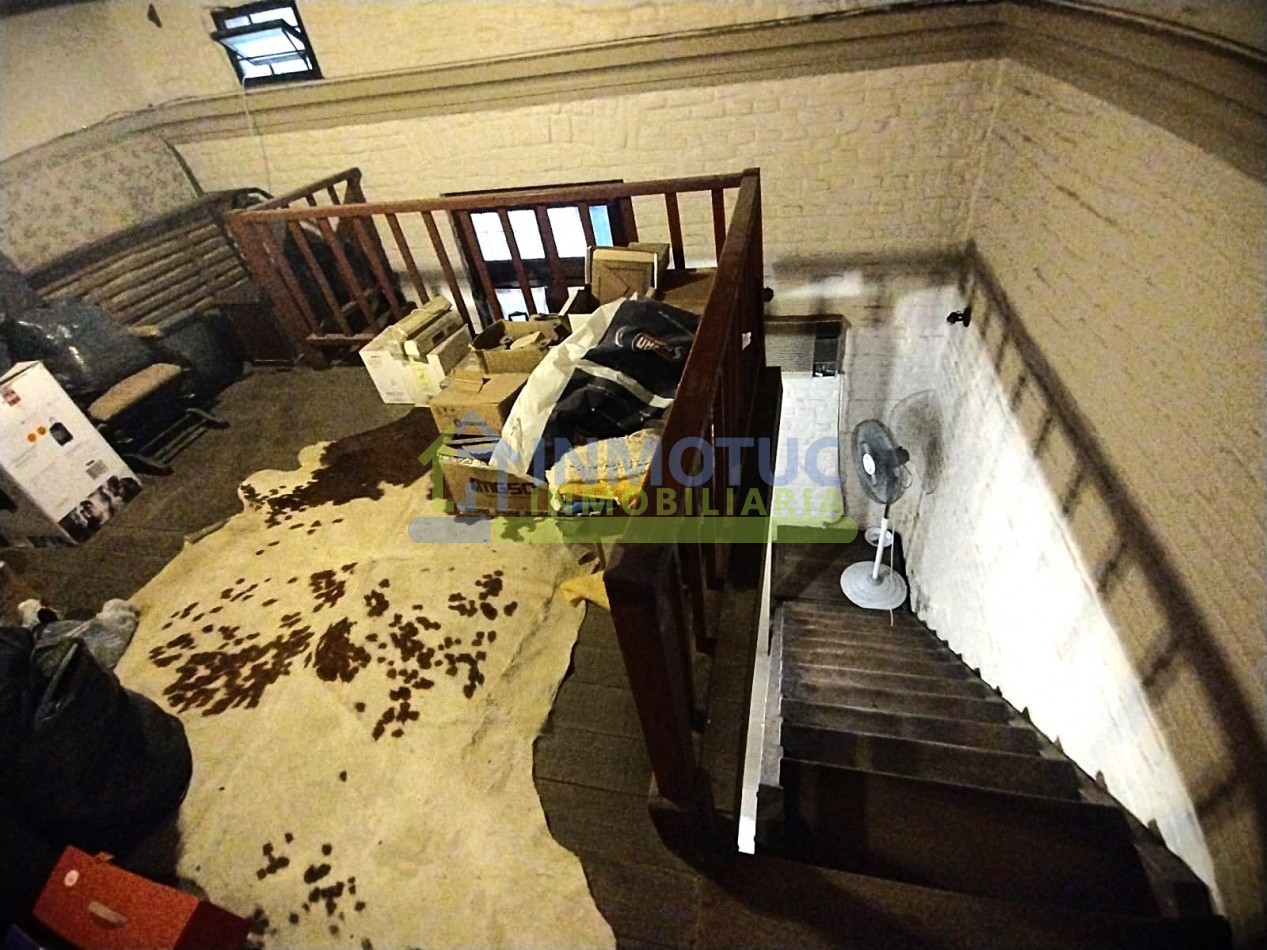 CASA EN VENTA EN BARRIO SUR LAVALLE AL 1200 