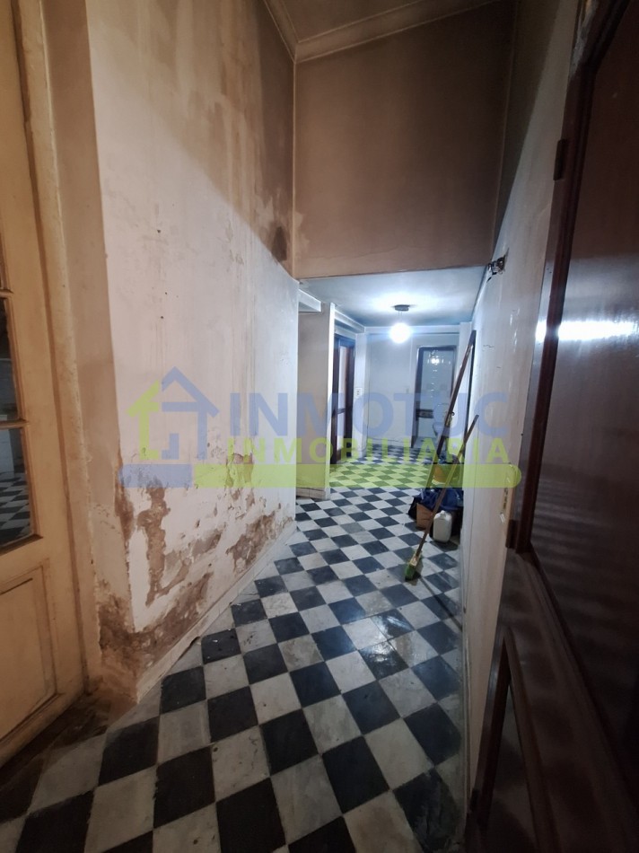 VENTA O ALQUILER CASA 4 DORM  - BARRIO SUR - LAS HERAS  AL 200 