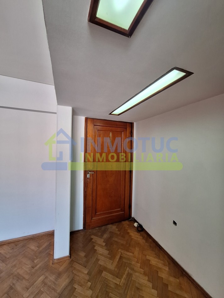 DEPARTAMENTO MICROCENTRO 2 DORM. 2 BAÑOS DEP. SERVICIO