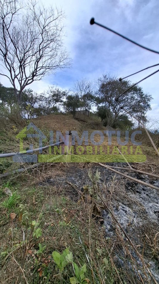 AMPLIO TERRENO EN RACO KM 17
