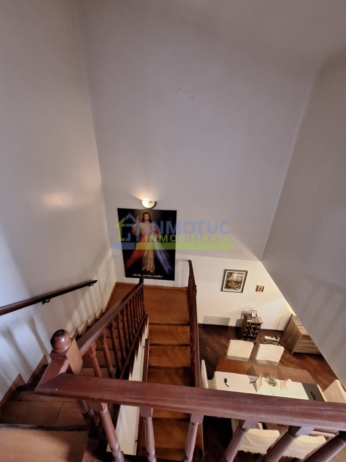 CASA BARRIO SUR - LAS HERAS AL 200 - 3 DORM. 5 BAÑOS - COCHERA