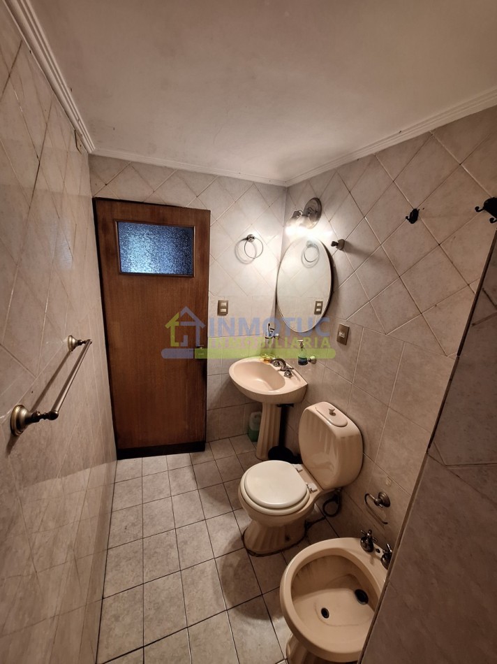 CASA BARRIO SUR - LAS HERAS AL 200 - 3 DORM. 5 BAÑOS - COCHERA