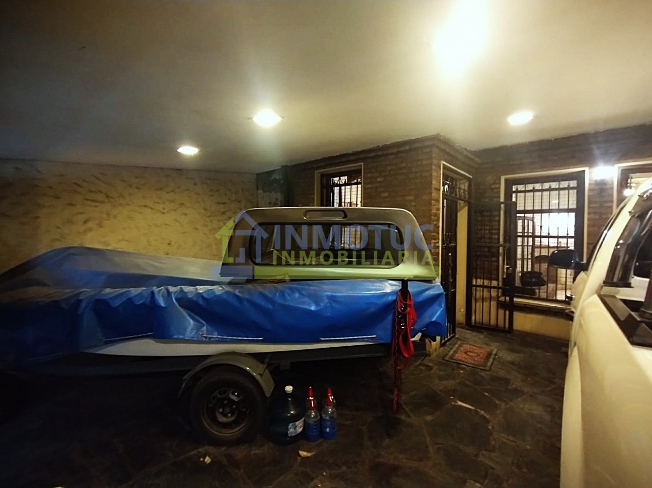 CASA EN VENTA EN BARRIO SUR LAVALLE AL 1200 