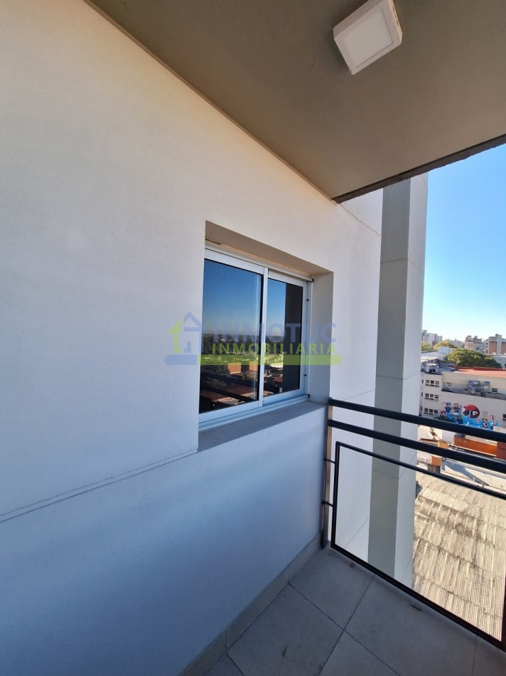 DEPARTAMENTO 2 DORMITORIOS CON BALCON - A ESTRENAR - RONDEAU 800 - BARRIO SUR
