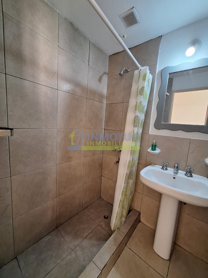 MONOAMBIENTE AV. NICOLAS AVELLANEDA 400 AMOBLADO CON BALCON - EN VENTA  