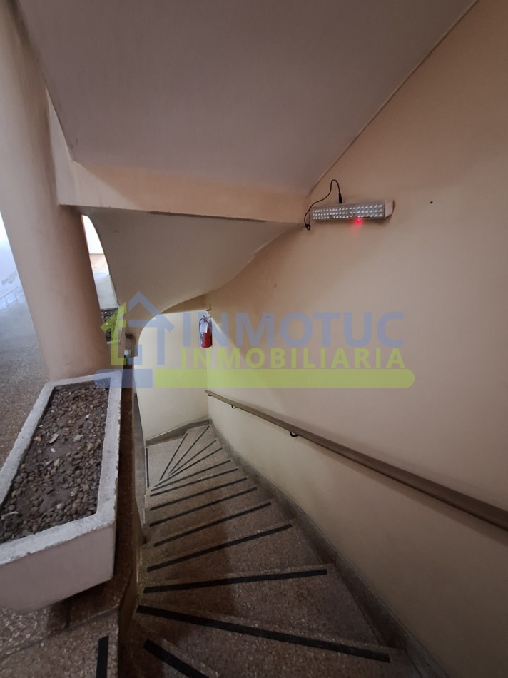 DEPARTAMENTO MICROCENTRO 2 DORM. 2 BAÑOS DEP. SERVICIO