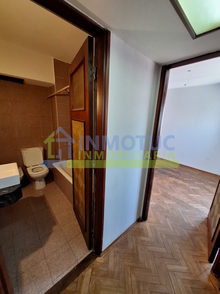 DEPARTAMENTO MICROCENTRO 2 DORM. 2 BAÑOS DEP. SERVICIO