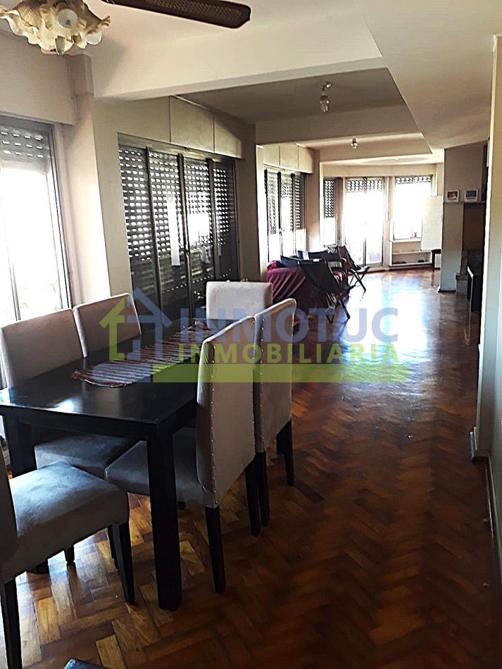 25 DE MAYO Y CORRIENTES - DPTO 4 DORM. 3 BAÑOS - APTO CREDITO HIP. - BARRIO NORTE