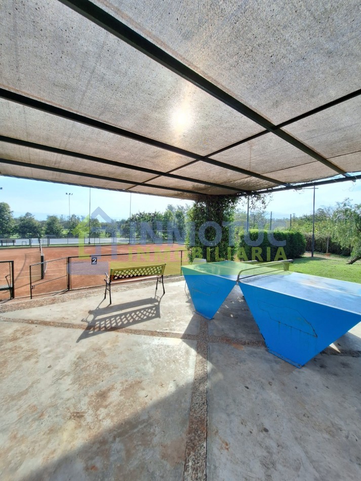 COUNTRY VILAGO - LOTE PERIMETRAL 700M2 APROX