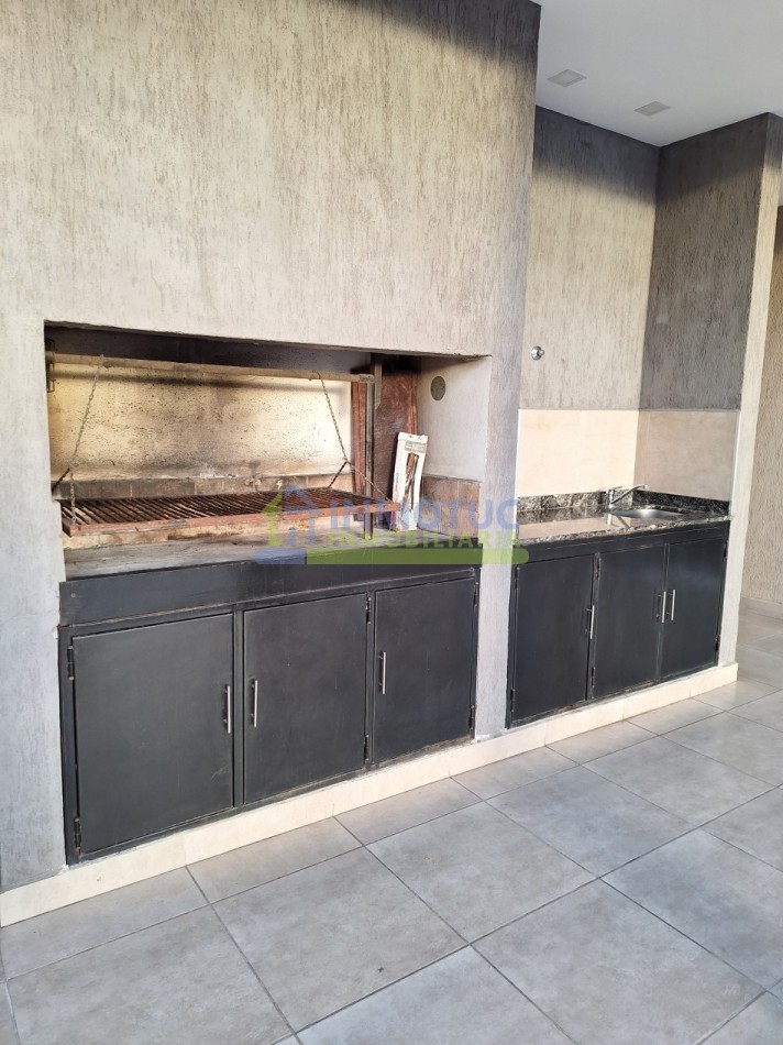 NUEVO A ESTRENAR MONOAMBIENTE AMPLIO CON BALCON - ENTRE RIOS AL 100 - APTO CREDITO (Posibilidad de cochera)
