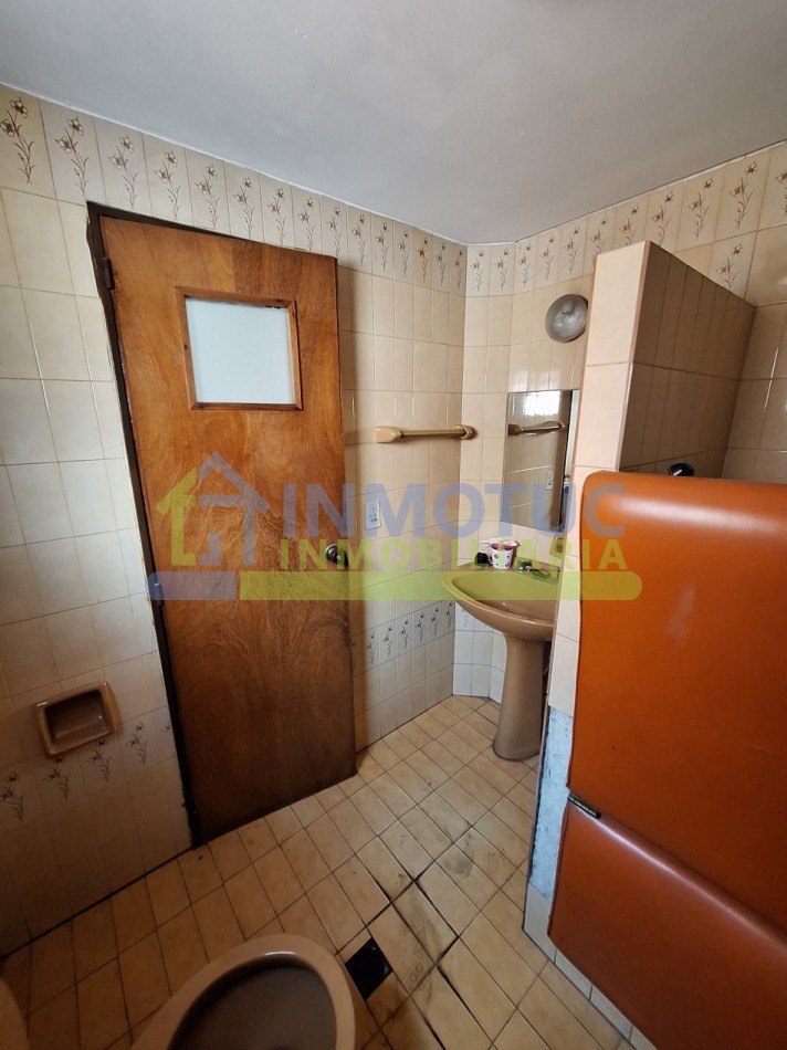 OPORTUNIDAD! CENTRO MEDICO EN VENTA PARA INVERSIONISTAS - BARRIO SUR (ALT. 24 DE SEPTIEMBRE 1000)