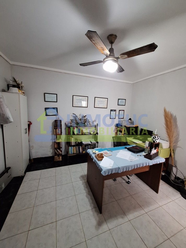 Casa - Corrientes al 2700 - 4 Dorm. - 3 Baños - Sup. Construida 291 m²