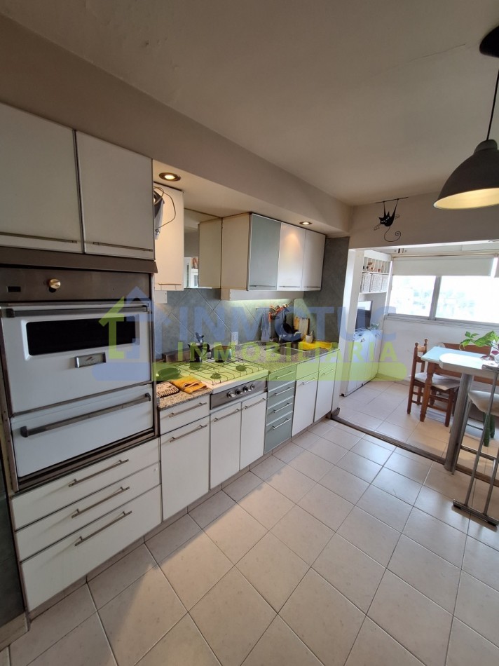 24 DE SEPTIEMBRE AL 600 (MICROCENTRO) DEPARTAMENTO 3 DORMITORIOS + DEPENDENCIA DE SERVICIOS - 3 BAÑOS