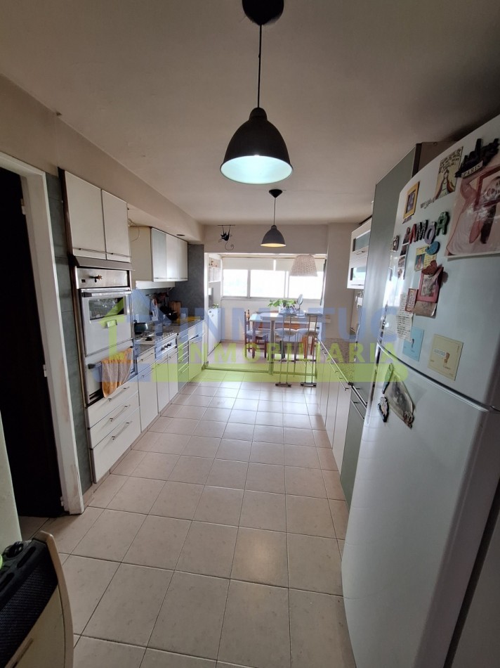 24 DE SEPTIEMBRE AL 600 (MICROCENTRO) DEPARTAMENTO 3 DORMITORIOS + DEPENDENCIA DE SERVICIOS - 3 BAÑOS