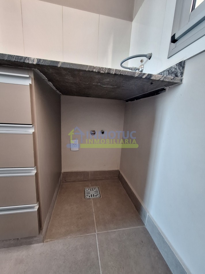 DEPARTAMENTO 2 DORMITORIOS CON BALCON - A ESTRENAR - RONDEAU 800 - BARRIO SUR