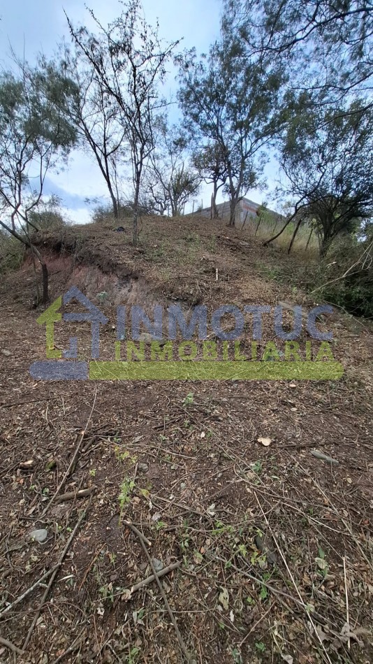 AMPLIO TERRENO EN RACO KM 17