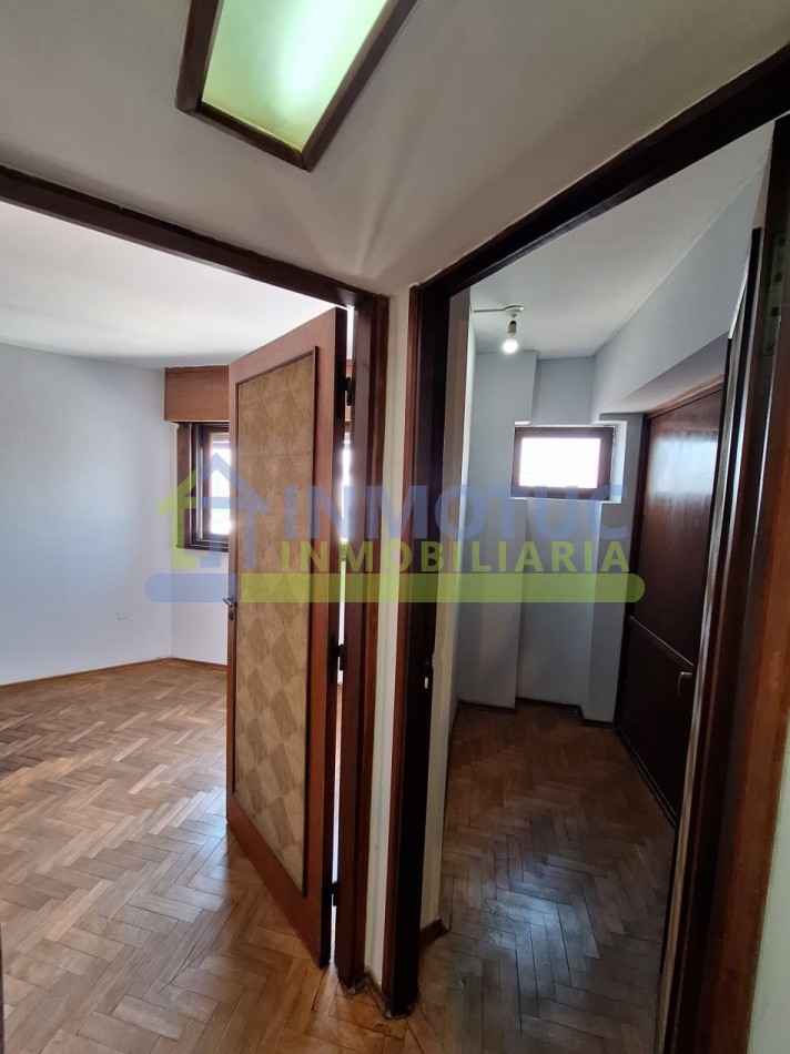 DEPARTAMENTO MICROCENTRO 2 DORM. 2 BAÑOS DEP. SERVICIO