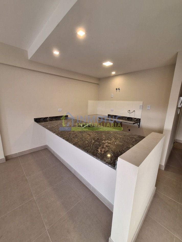 NUEVO A ESTRENAR MONOAMBIENTE AMPLIO CON BALCON - ENTRE RIOS AL 100 - APTO CREDITO (Posibilidad de cochera)