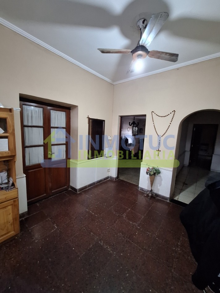 Casa - Corrientes al 2700 - 4 Dorm. - 3 Baños - Sup. Construida 291 m²