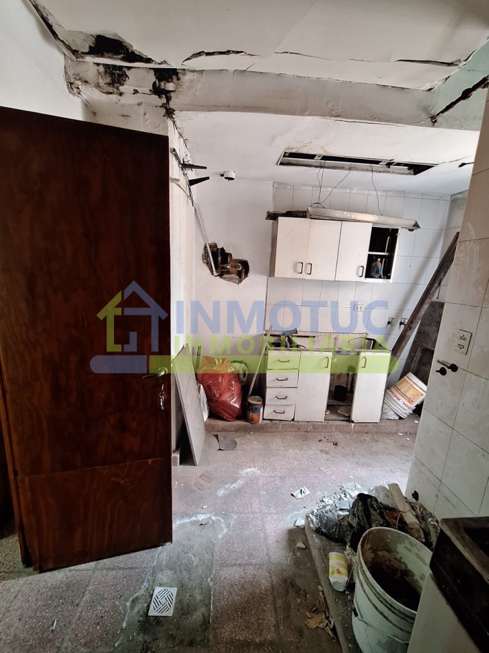 OPORTUNIDAD! CENTRO MEDICO EN VENTA PARA INVERSIONISTAS - BARRIO SUR (ALT. 24 DE SEPTIEMBRE 1000)