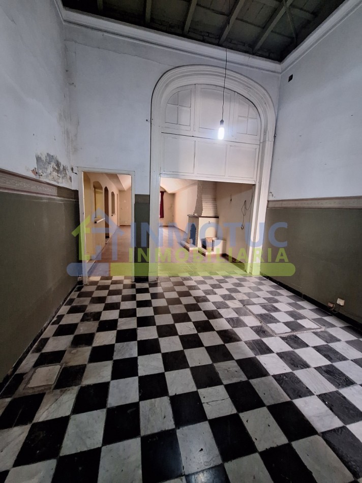 VENTA O ALQUILER CASA 4 DORM  - BARRIO SUR - LAS HERAS  AL 200 