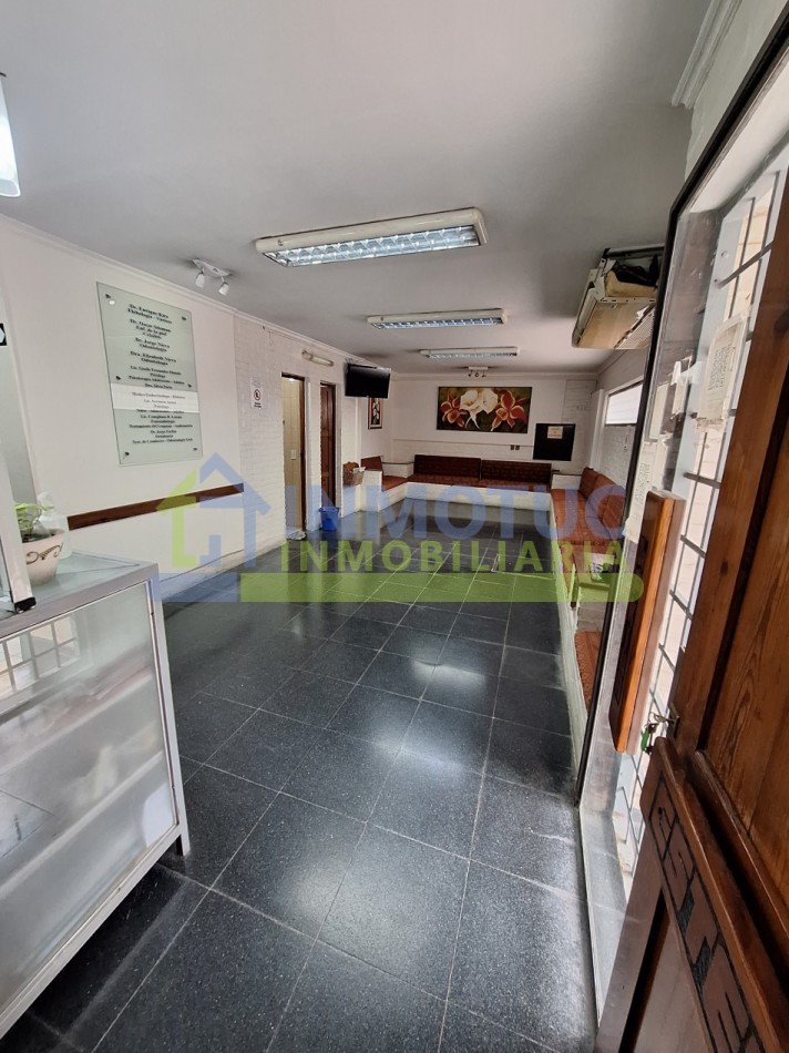 OPORTUNIDAD! CENTRO MEDICO EN VENTA PARA INVERSIONISTAS - BARRIO SUR (ALT. 24 DE SEPTIEMBRE 1000)